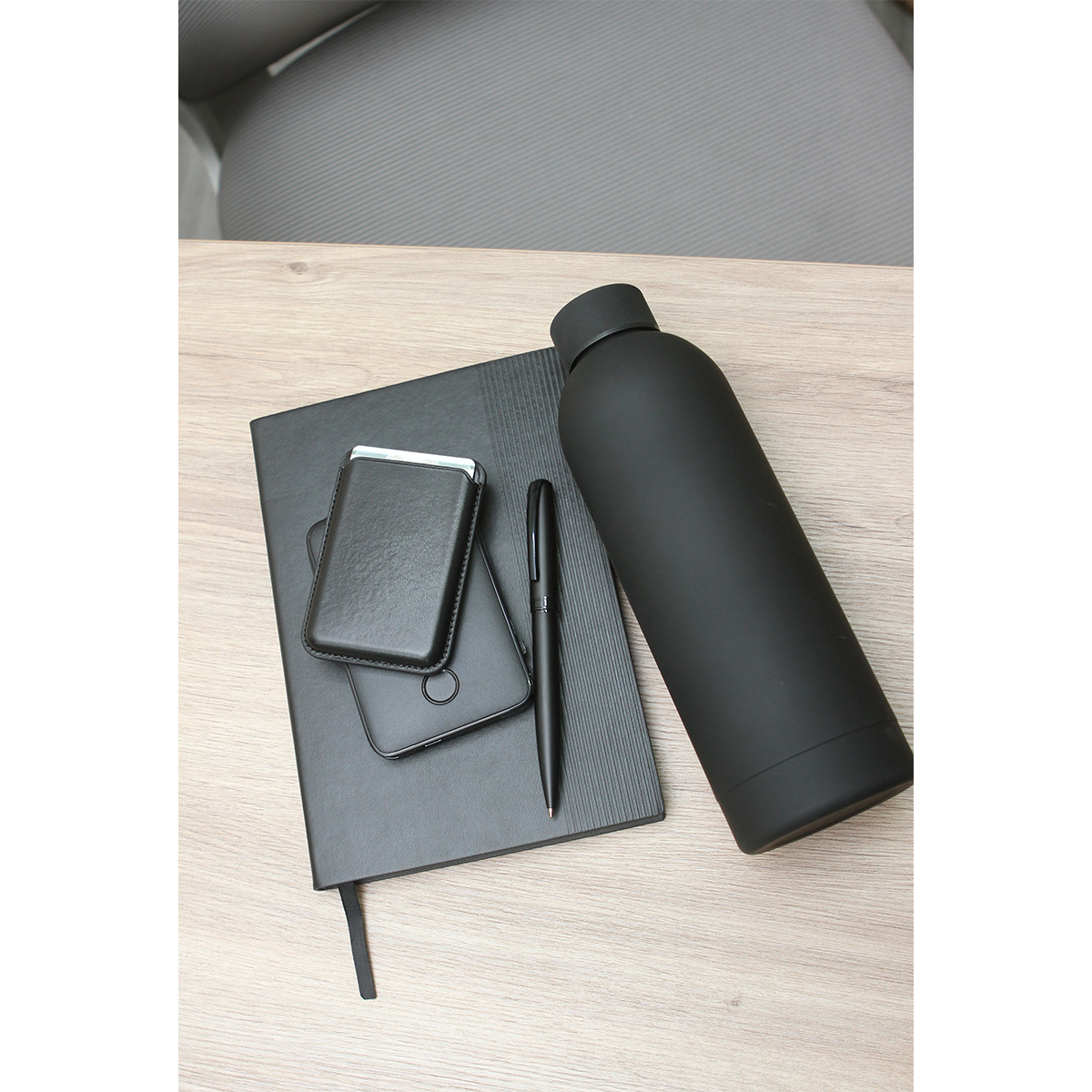 Set ejecutivo Takeo - Vista 11